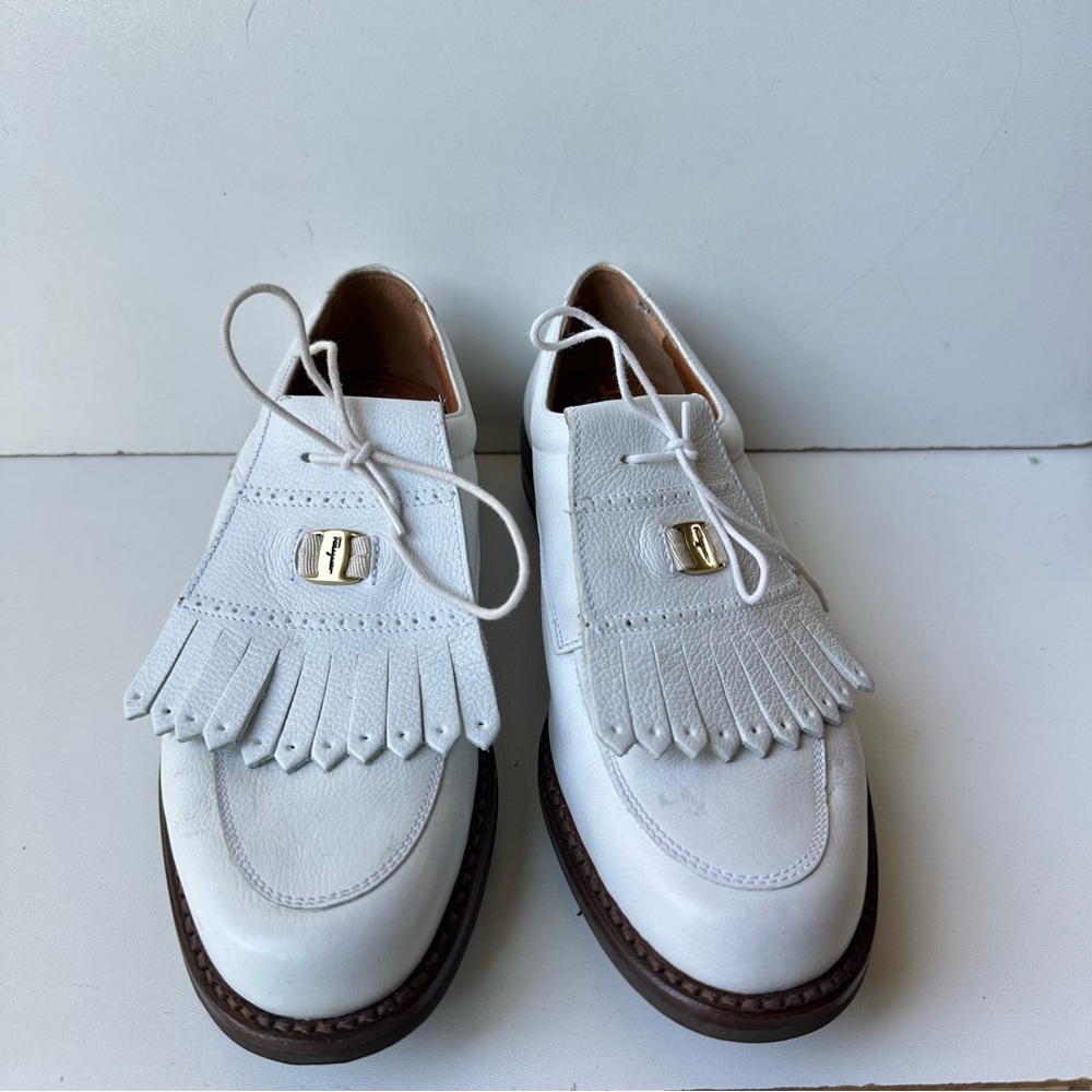 SALVATORE FERRAEGAMO White Leather Removable Kiltie Golf Shoe size  6-6.5  Italy